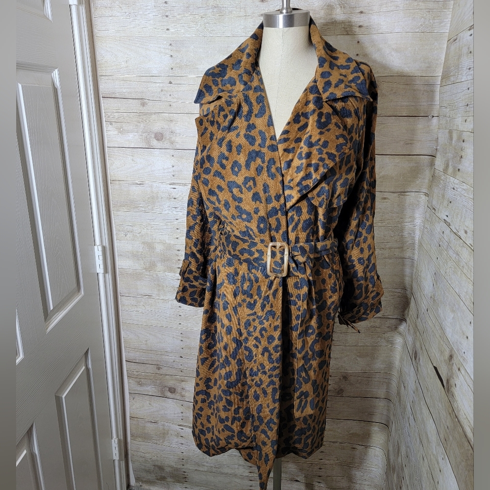 Shinestar, lepord print cardigan with belt.